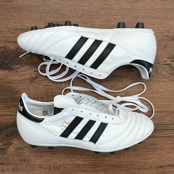 Adidas Copa Mundial FG ‘White Black’ (size mens 9/wmns 10)
